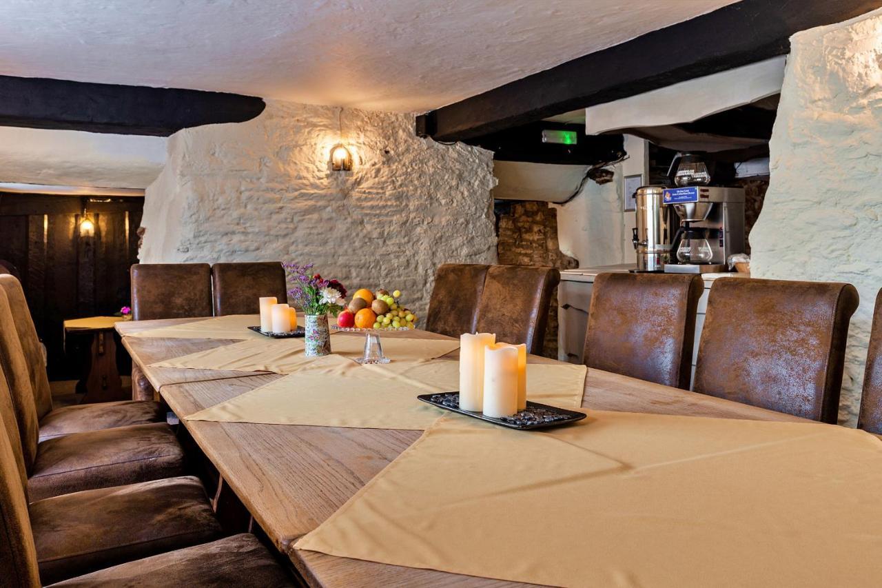 Finest Retreats - The Old Church House Inn Broadhempston Exteriér fotografie